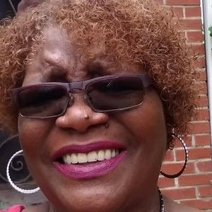 Meet your Posher, Posh